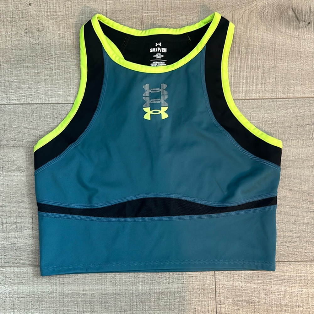 Under Armour Crop Top